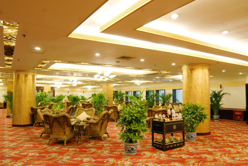 Yinhe Dynasty Hotel Chengdú Exterior foto